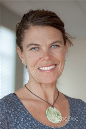 Angela Coon, LAc