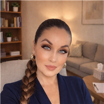 Anna Calcanas, LMFT
