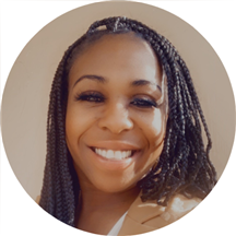 Bre Auna Thomas, LCSW