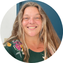 Carol Mackiewicz Neely, LMHC
