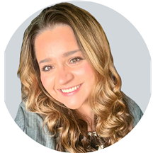 Chloe King, MA