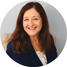 Chrystine Longley, LICSW