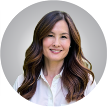 Claudia Suan, LCSW