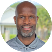 DeLeon Burch, PT