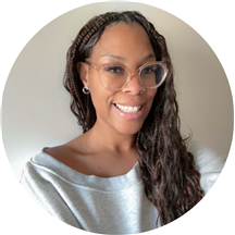 Desavia Evans, LMSW