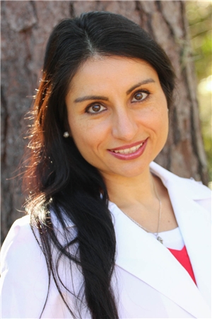 Dr. Aleksandra Shaykova, DDS