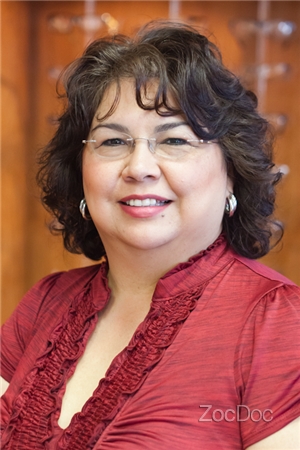 Dr. Alicia Hinojosa, OD