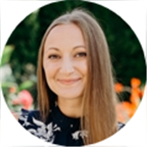 Dr. Alisa Illo Nolton, ND
