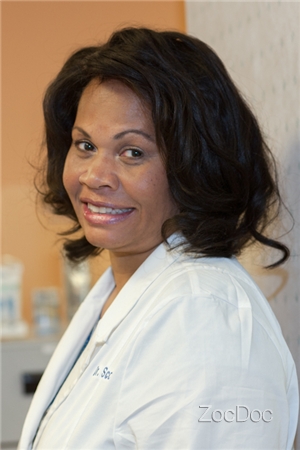 Dr. Annette Scott, DDS