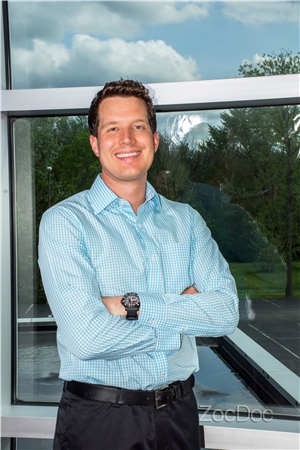 Dr. Benjamin Ahlbrecht, DDS