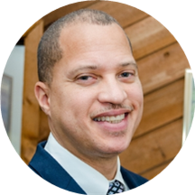 Dr. Bennie Smith, DDS