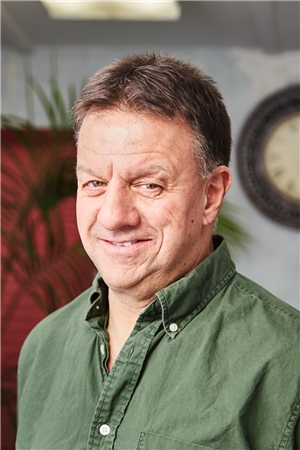 Dr. Carl Caiozzo, DC