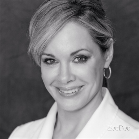 Dr. Carla Retief, MD