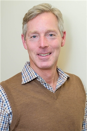 Dr. Cary T. Chavis, DDS