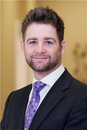 Dr. Casey Lythgoe, MD