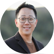 Dr. Daeuk Kim, DDS