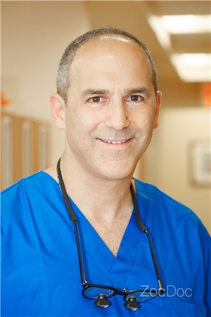 Dr. Daniel Levitt, DDS