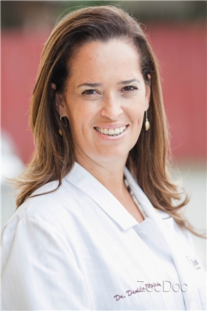Dr. Daniela Modesto, DDS