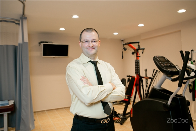 Dr. Dmitriy Grinshpun, MD