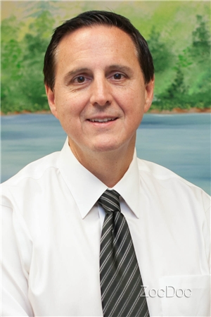 Dr. Dominic Lefoer, MD