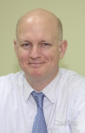 Dr. Francis Hayden, MD