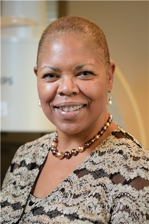 Dr. Gisele Girault, MD