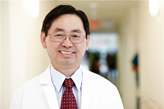 Dr. Han Lee, MD