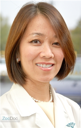 Dr. Hang Nguyen, DDS