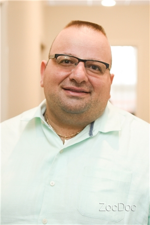 Dr. Heskell Khozouri-Zadeh, DC