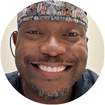 Dr. Idowu Akinyele, DDS