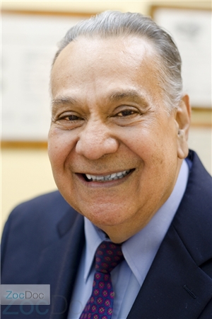 Dr. Juan Lopez, MD