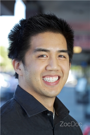 Dr. Justin Le, DDS