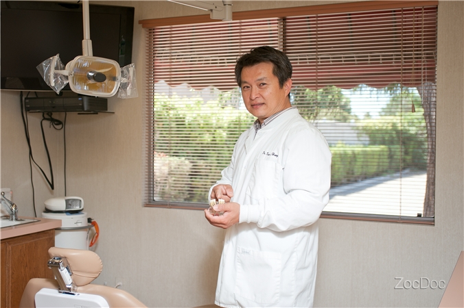 Dr. Kum Hong, DDS