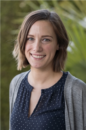 Dr. Lindsay Colette Smith, DC