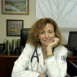 Dr. Lisa Kirschbaum, MD
