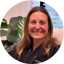 Dr. Lyndsay Langston, DDS