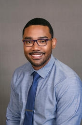 Dr. Navorris Smith, DDS