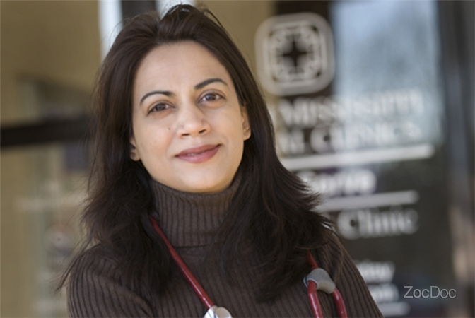 Dr. Nazia Javed, MD, FAAFP, FACP