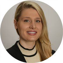 Dr. Nicole Czajka, DMD