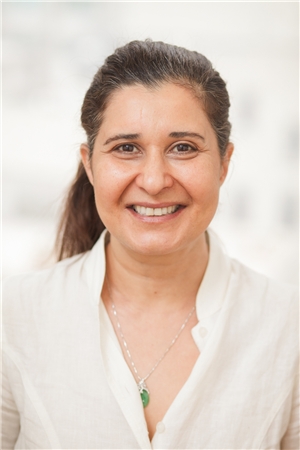 Dr. Nousha Nourbakhsh, DMD