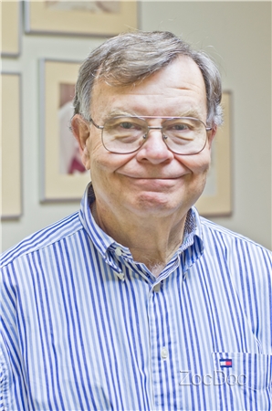 Dr. Paul Leichter, MD