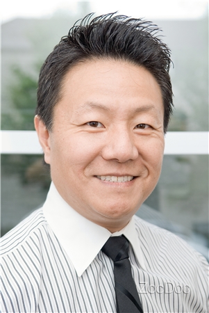 Dr. Peter Karl, DMD