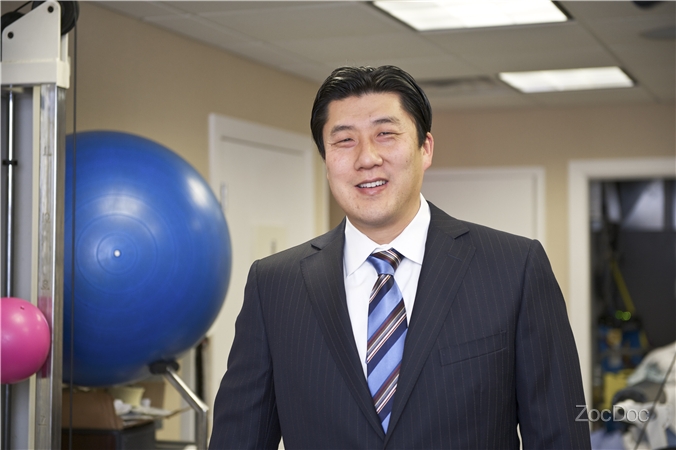 Dr. Phillip Kim, DC