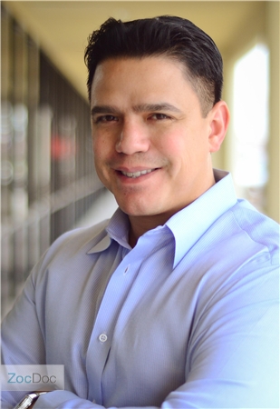 Dr. Robert Zayas, MD