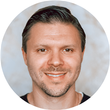 Dr. Stephen Szaro, DC