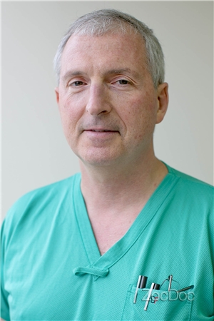Dr. Steven Hennessy, DDS