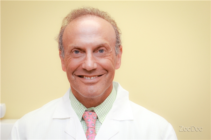 Dr. Theodor Brown, DDS