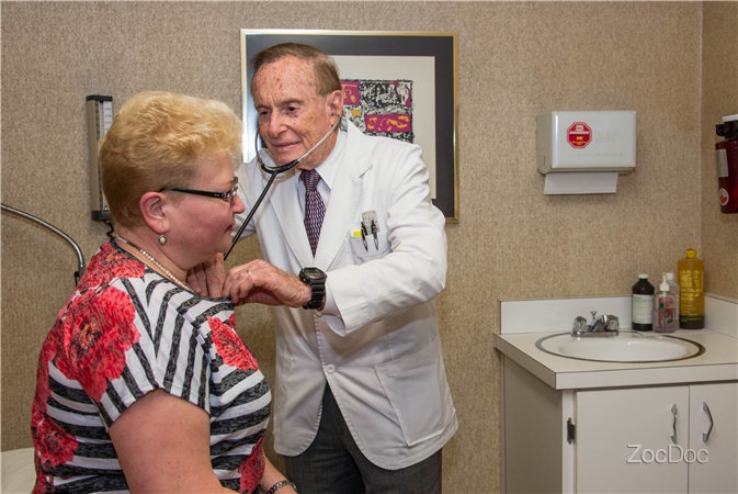 Dr. Victor P. Krestow, MD, FAAFP