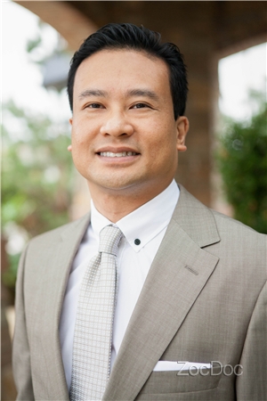 Dr. Vu Ho, MD