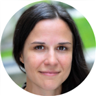 Elena Garcia-Davranova, LMSW